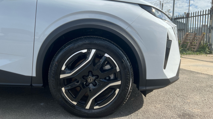 Peugeot 3008 157kW Allure 73kWh 5dr Auto Electric Estate - Image 7